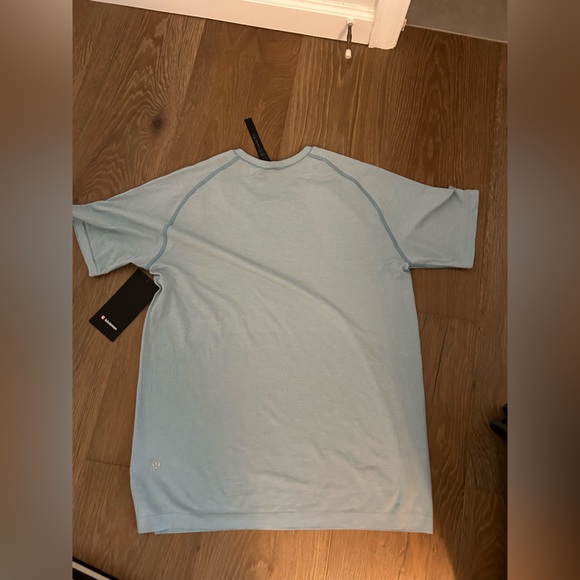 Metal vent tech SS 2.0 Large Lululemon - Picture 3 of 6